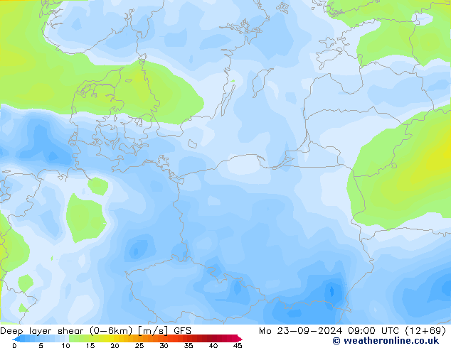 Deep layer shear (0-6km) GFS lun 23.09.2024 09 UTC