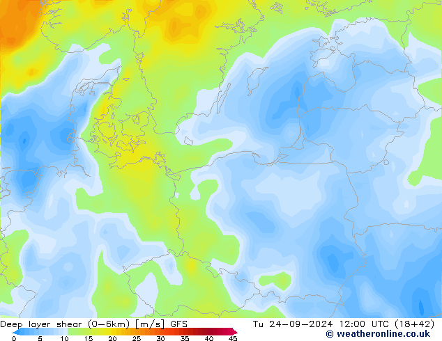 Deep layer shear (0-6km) GFS Út 24.09.2024 12 UTC