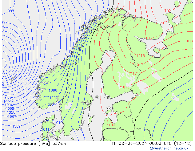 地面气压 557ww 星期四 08.08.2024 00 UTC
