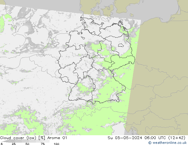 zachmurzenie (niskie) Arome 01 nie. 05.05.2024 06 UTC