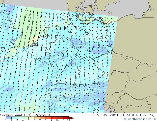 wiatr 10 m (bft) Arome 01 wto. 07.05.2024 21 UTC