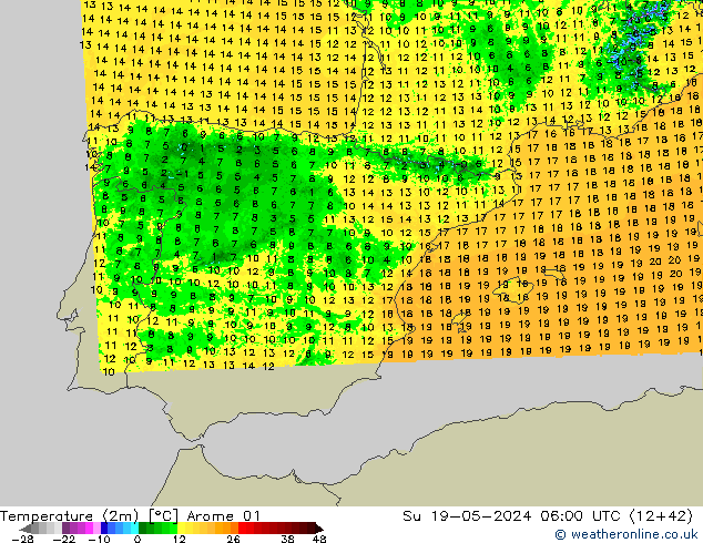 mapa temperatury (2m) Arome 01 nie. 19.05.2024 06 UTC