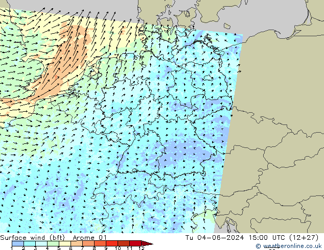 Surface wind (bft) Arome 01 Út 04.06.2024 15 UTC