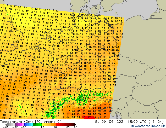 Temperatuurkaart (2m) Arome 01 zo 09.06.2024 18 UTC
