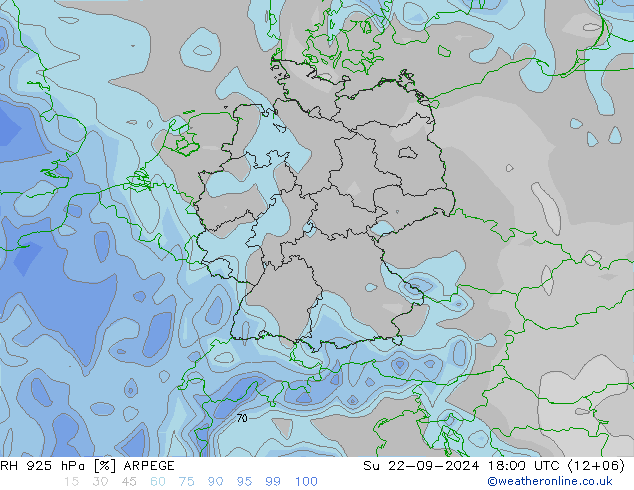 Humedad rel. 925hPa ARPEGE dom 22.09.2024 18 UTC