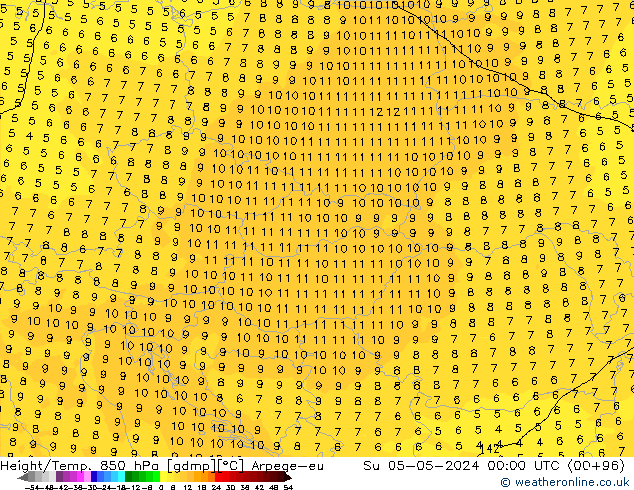 Hoogte/Temp. 850 hPa Arpege-eu zo 05.05.2024 00 UTC