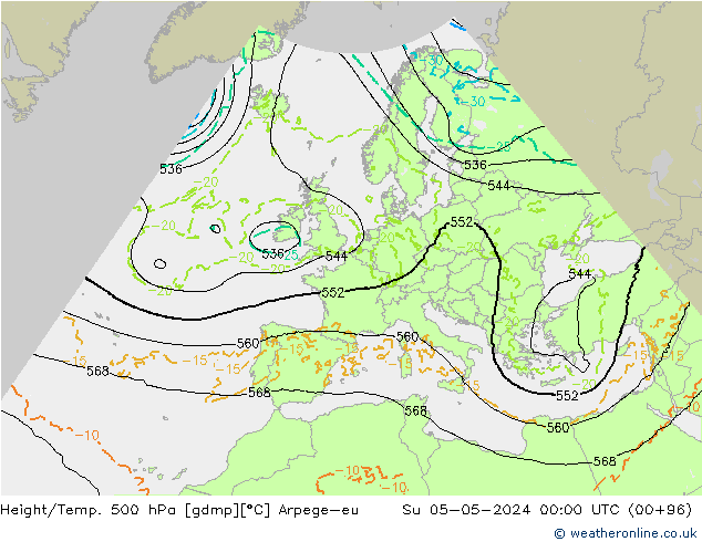 Hoogte/Temp. 500 hPa Arpege-eu zo 05.05.2024 00 UTC