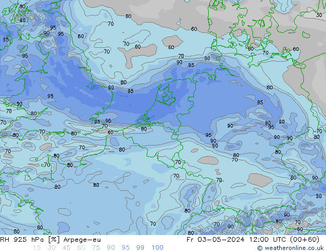 RH 925 hPa Arpege-eu Pá 03.05.2024 12 UTC