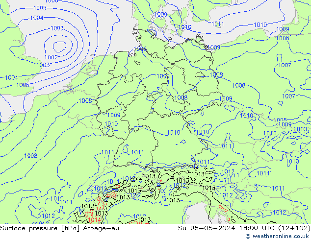 Pressione al suolo Arpege-eu dom 05.05.2024 18 UTC