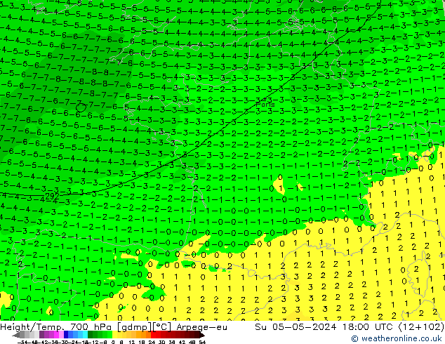 Hoogte/Temp. 700 hPa Arpege-eu zo 05.05.2024 18 UTC