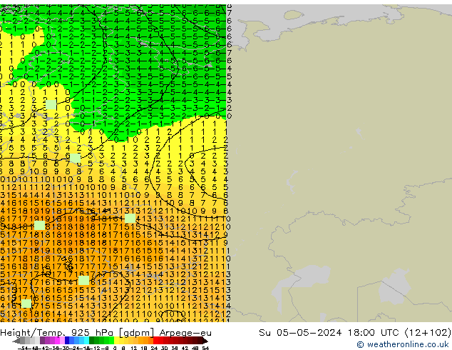 Hoogte/Temp. 925 hPa Arpege-eu zo 05.05.2024 18 UTC