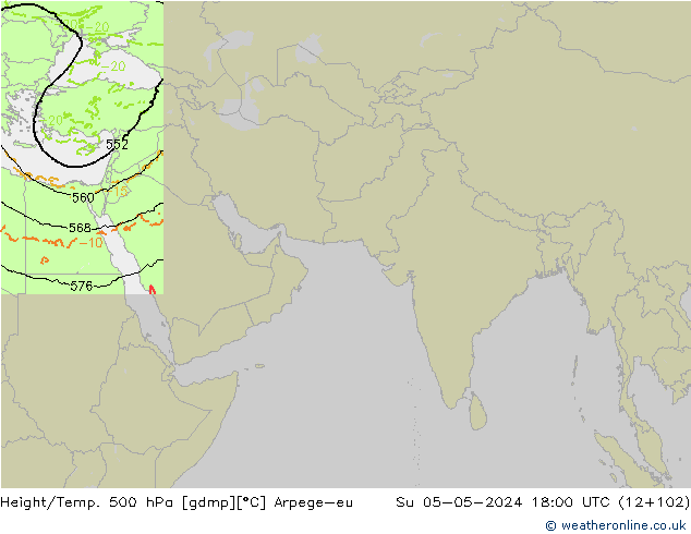 Hoogte/Temp. 500 hPa Arpege-eu zo 05.05.2024 18 UTC