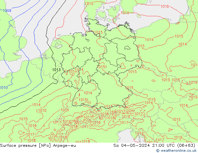 приземное давление Arpege-eu сб 04.05.2024 21 UTC