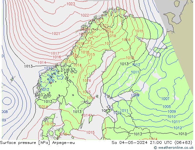 Atmosférický tlak Arpege-eu So 04.05.2024 21 UTC
