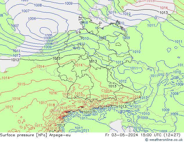 Atmosférický tlak Arpege-eu Pá 03.05.2024 15 UTC