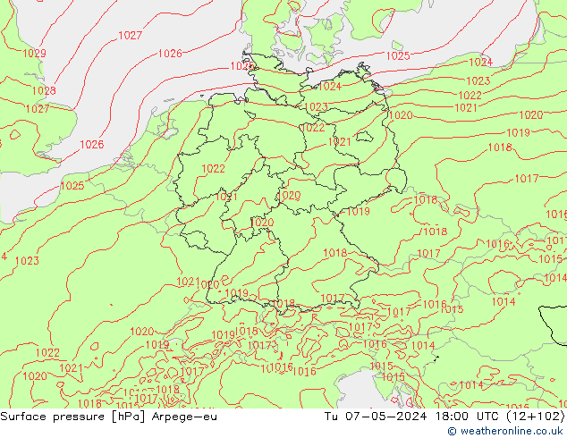 Luchtdruk (Grond) Arpege-eu di 07.05.2024 18 UTC