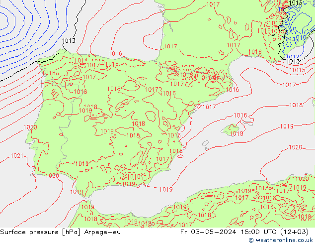 Atmosférický tlak Arpege-eu Pá 03.05.2024 15 UTC