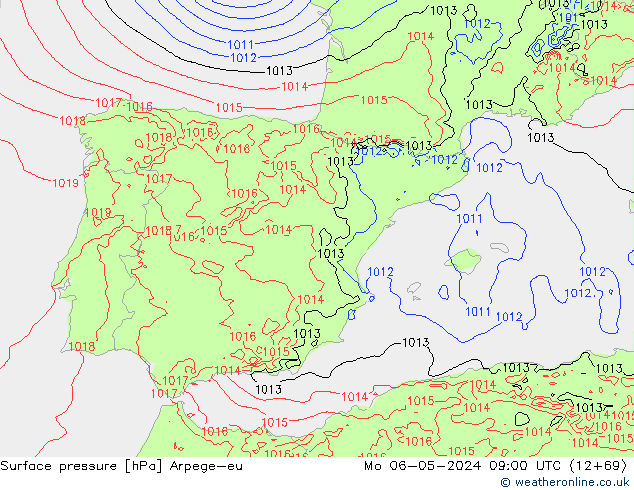 Atmosférický tlak Arpege-eu Po 06.05.2024 09 UTC