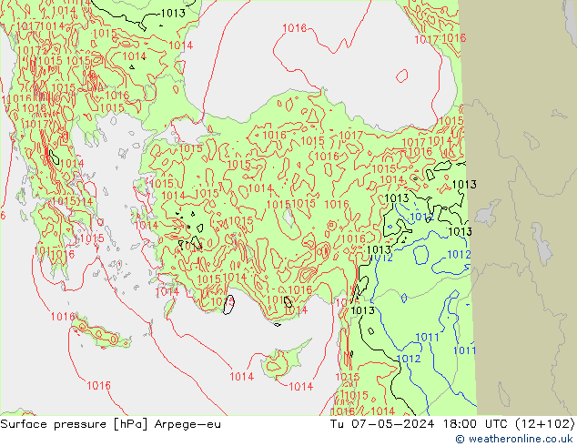 приземное давление Arpege-eu вт 07.05.2024 18 UTC