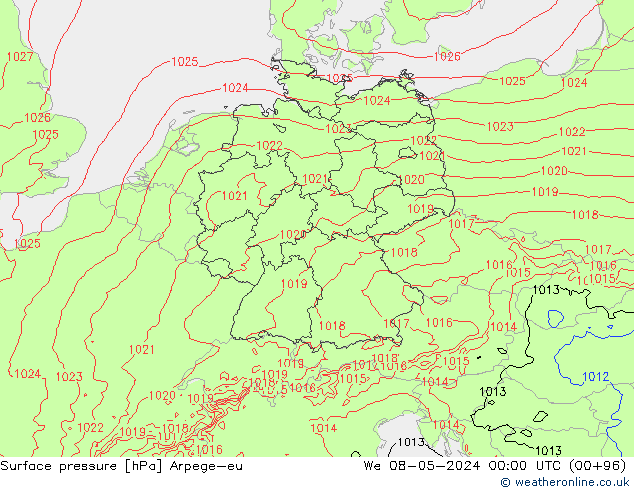 Atmosférický tlak Arpege-eu St 08.05.2024 00 UTC