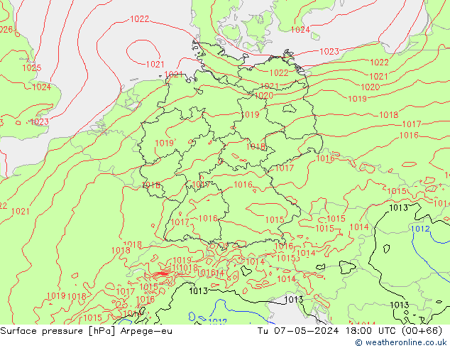 Surface pressure Arpege-eu Tu 07.05.2024 18 UTC