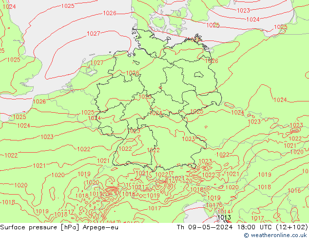 Atmosférický tlak Arpege-eu Čt 09.05.2024 18 UTC