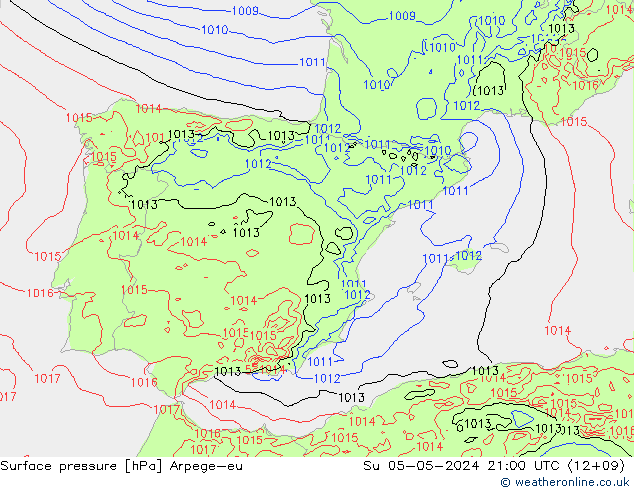 pressão do solo Arpege-eu Dom 05.05.2024 21 UTC