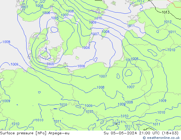 Luchtdruk (Grond) Arpege-eu zo 05.05.2024 21 UTC
