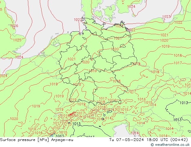 pressão do solo Arpege-eu Ter 07.05.2024 18 UTC