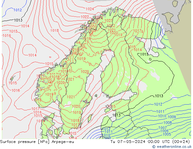 Atmosférický tlak Arpege-eu Út 07.05.2024 00 UTC