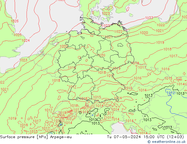 pressão do solo Arpege-eu Ter 07.05.2024 15 UTC