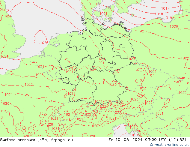 Presión superficial Arpege-eu vie 10.05.2024 03 UTC