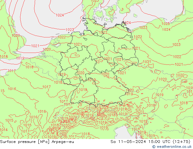 Presión superficial Arpege-eu sáb 11.05.2024 15 UTC