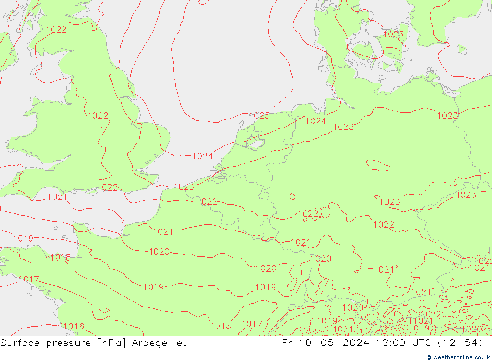 Pressione al suolo Arpege-eu ven 10.05.2024 18 UTC