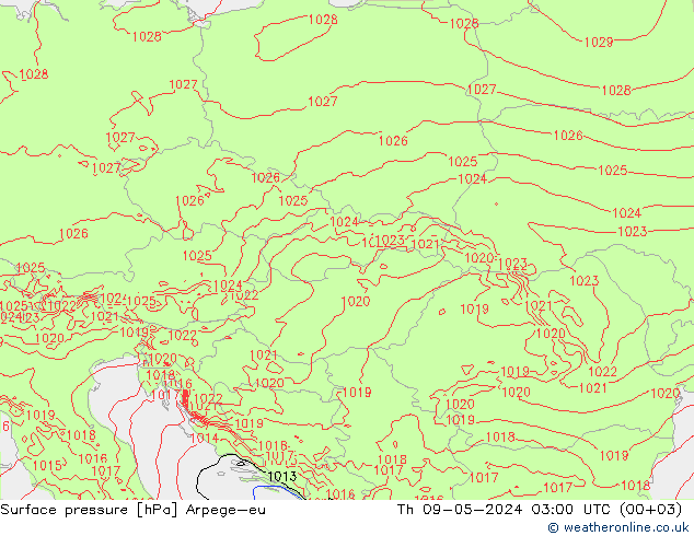 Atmosférický tlak Arpege-eu Čt 09.05.2024 03 UTC
