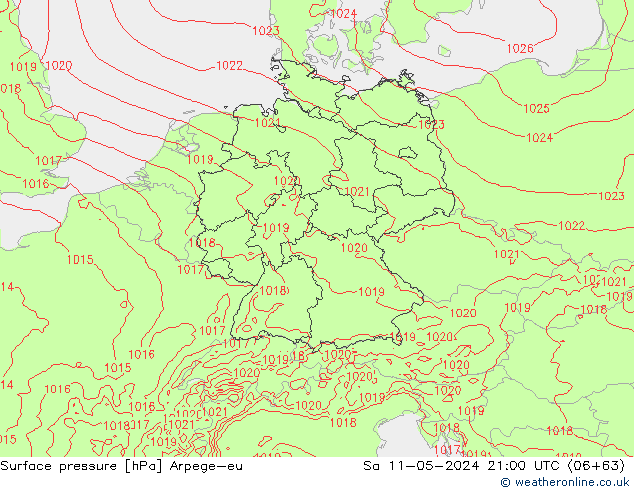 приземное давление Arpege-eu сб 11.05.2024 21 UTC