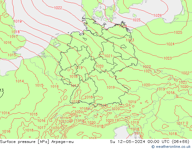 pressão do solo Arpege-eu Dom 12.05.2024 00 UTC