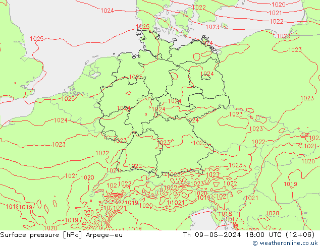 Atmosférický tlak Arpege-eu Čt 09.05.2024 18 UTC