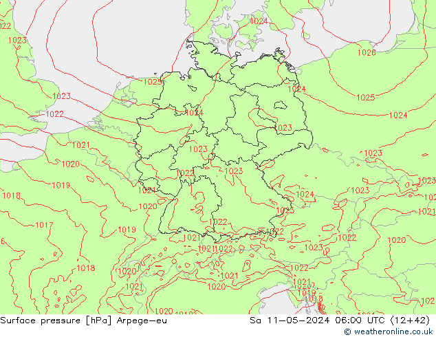 Pressione al suolo Arpege-eu sab 11.05.2024 06 UTC