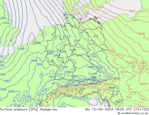 приземное давление Arpege-eu пн 13.05.2024 18 UTC