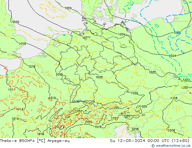 Theta-e 850hPa Arpege-eu Su 12.05.2024 00 UTC