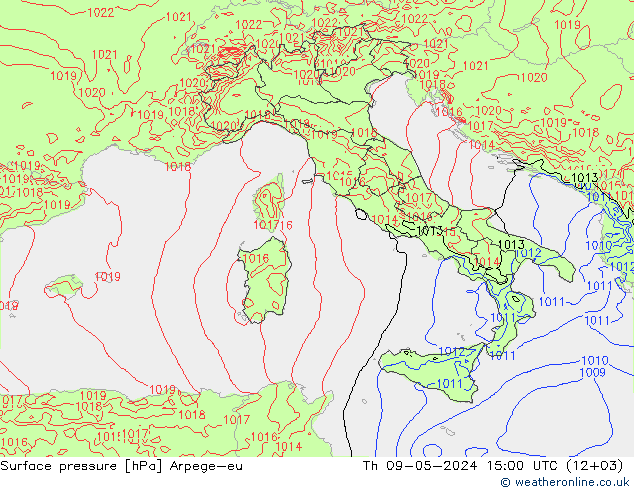Pressione al suolo Arpege-eu gio 09.05.2024 15 UTC