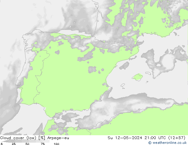 zachmurzenie (niskie) Arpege-eu nie. 12.05.2024 21 UTC