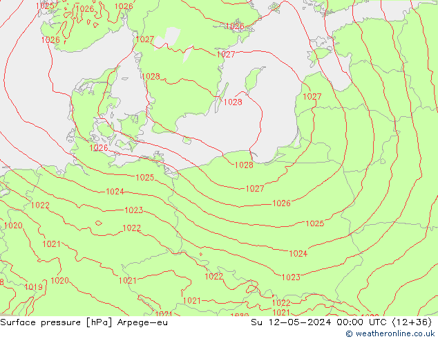 приземное давление Arpege-eu Вс 12.05.2024 00 UTC