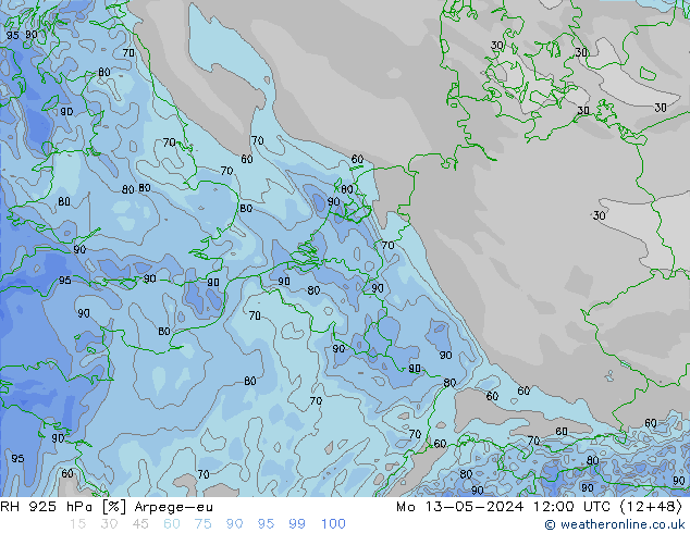 Humidité rel. 925 hPa Arpege-eu lun 13.05.2024 12 UTC