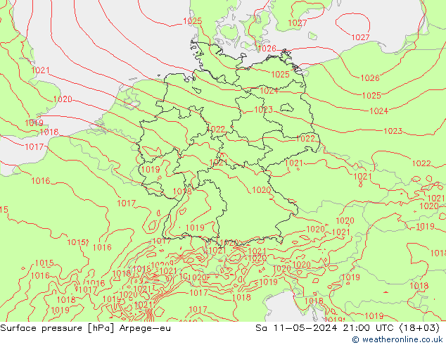 地面气压 Arpege-eu 星期六 11.05.2024 21 UTC