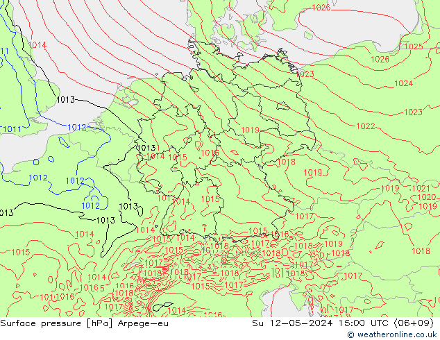 Luchtdruk (Grond) Arpege-eu zo 12.05.2024 15 UTC