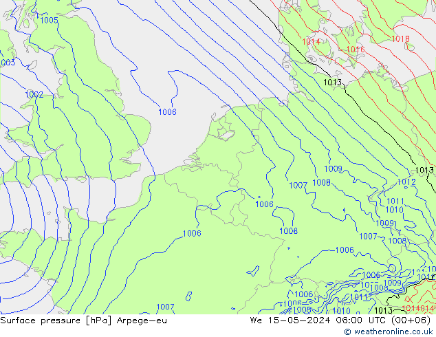 Pressione al suolo Arpege-eu mer 15.05.2024 06 UTC