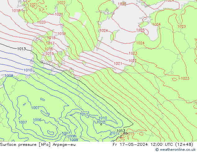 приземное давление Arpege-eu пт 17.05.2024 12 UTC