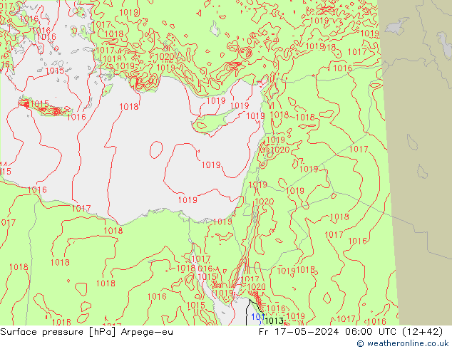 приземное давление Arpege-eu пт 17.05.2024 06 UTC